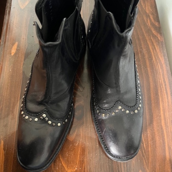 John Varvatos Vintage Leather Boots - Picture 7 of 10